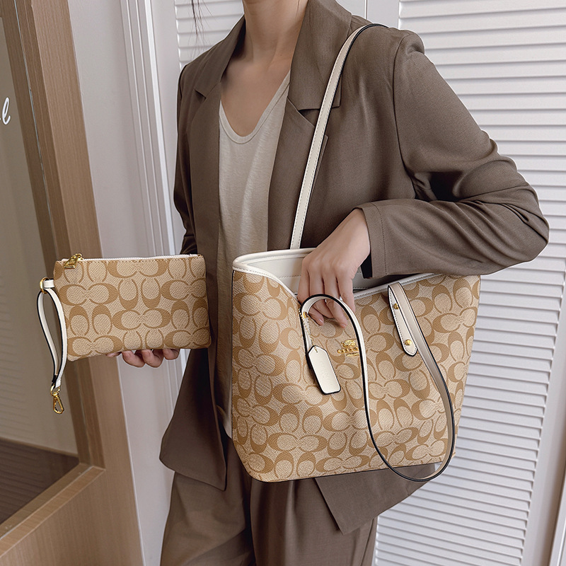 Luxury Bags Reseller - Tas Bahu Wanita Desainer Mewah Kapasitas