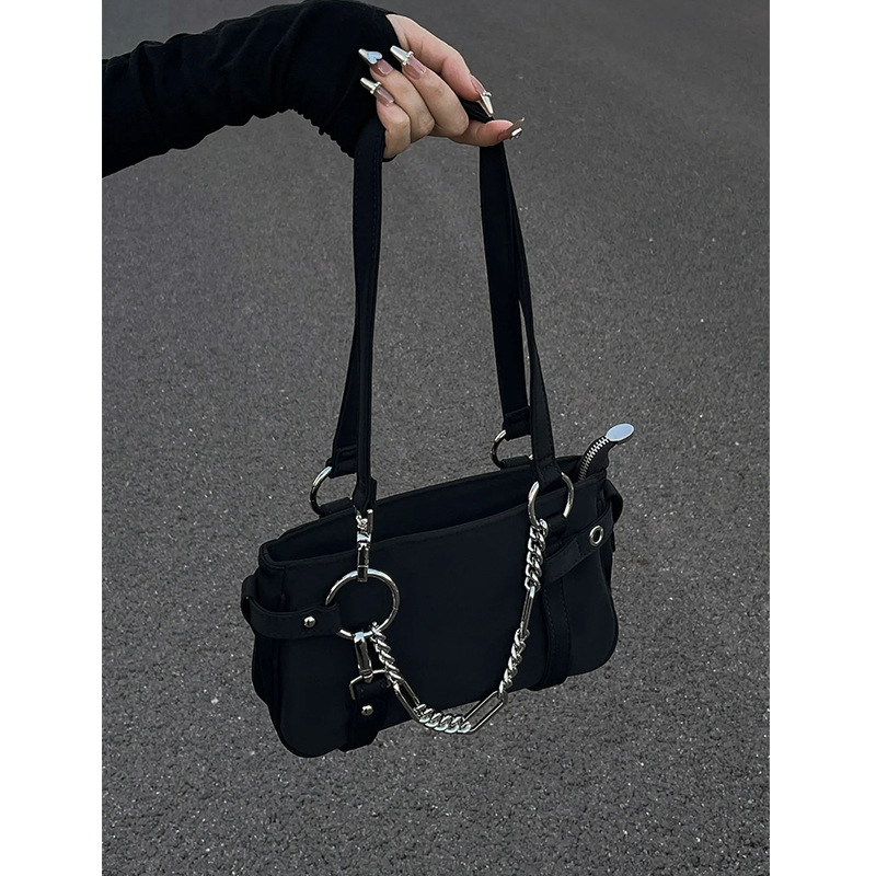 Canvas Tote Designer - Tas Selempang Wanita Rantai Gothic Desain