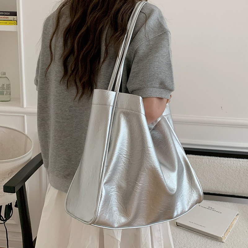 Tas jinjing kasual berkapasita - Luxury Bags Reseller ulasan dan harga