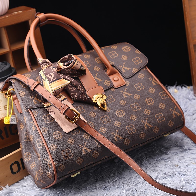 Tas Wanita Merek Mewah Ringan  - Luxury Bags Reseller ulasan dan harga